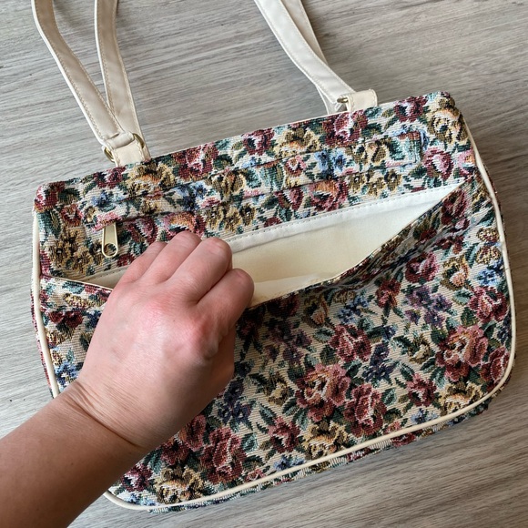 VINTAGE Ivory Tapestry Multicoloured Floral Print Canvas Large Shoulder Bag - Picture 3 of 9